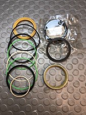 4369772/4286459 ARM CYLINDER SEAL KIT FITS HITACHI EX120-2 EX120-3