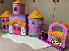 Vintage Dolls House Dora The Explorer Castle Doll Playhouse Horse Stable Mattel