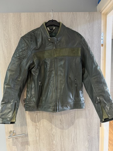 Kawasaki leather riding