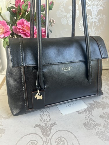 Radley boundaries medium black - boundaries,