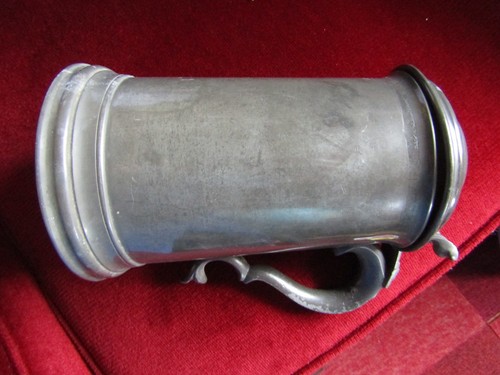 Tall pewter tankard - 8",