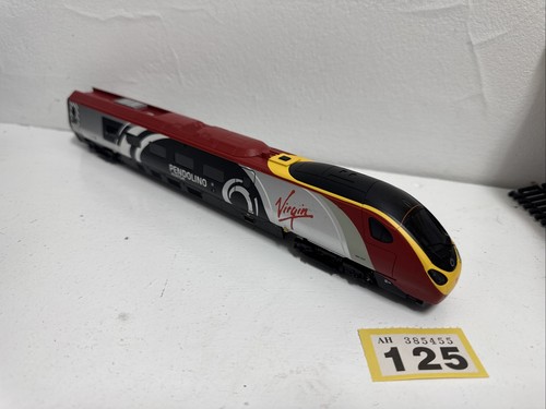 Hornby virgin pendolino - hornby,