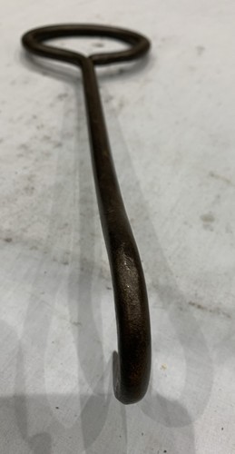 Vintage hay bail - 13”,
