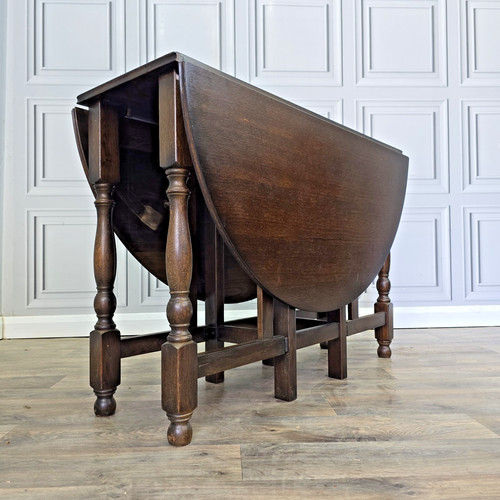 Vintage oak dining table - table,