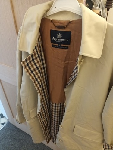Aquascutum ladies coat - , (medium