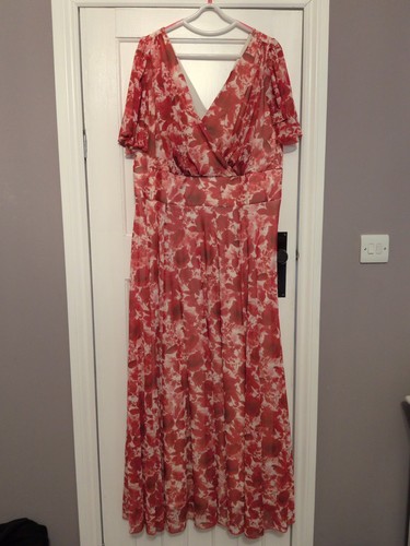 Scarlett and long dress - jo,