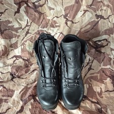 Black Meindl German Army Boots Mountain Surplus  Goretex Military Size 295/10.5
