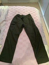 Ladies Regatta Walking Hiking Trousers Size 12 Inside Leg 31. 3 zip pockets 2 to