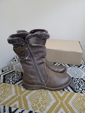 BNIB Womens Brown Pavers Dual