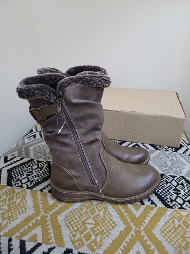 Bnib womens brown - pavers, dual
