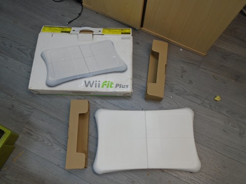 Nintendo wii fit balance - nintendo,