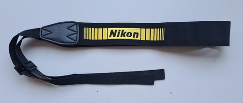 New genuine nikon camera - -, bag
