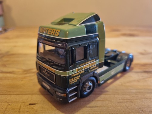 Corgi modern truck tractor - modern,
