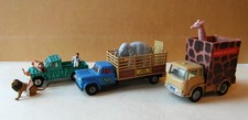 Corgi GS-14 Daktari Gift Set with Figures & Animals. Land Rover Giraffe Elephant