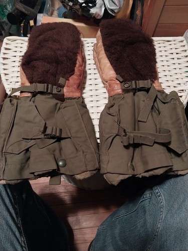 Ww2 era arctic mittens - ww2,