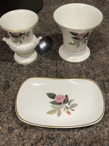 Wedgewood hathaway rose - wedgewood,