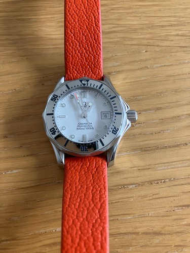 Omega seamaster 2582 white - omega,