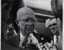 1965 Press Photo Former President Dwight Eisenhower visits Cleveland - cvo02731