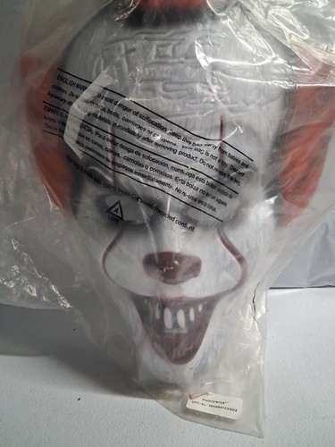 Pennywise tattered deluxe - tattered,