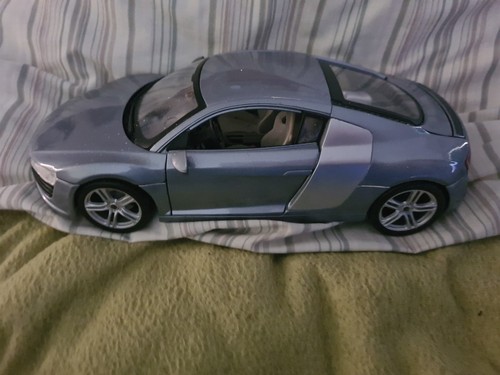 Maisto scale audi - 1:18,
