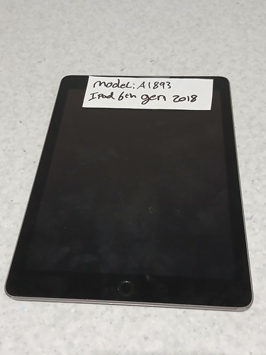 Apple ipad 6th gen - apple,