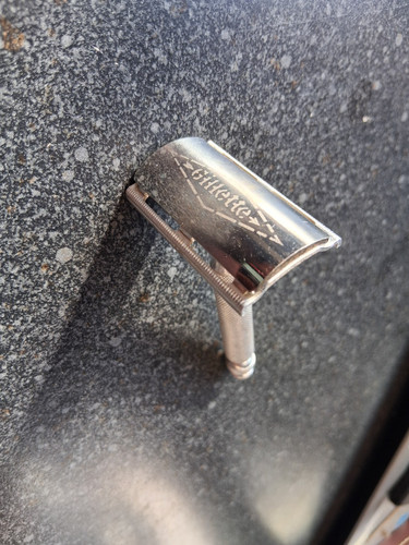 Vintage gillette three piece - gillette,