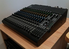 Mackie 1604 VLZ40 16-Channel