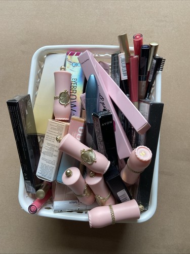 Huge makeup bundle items - huge,