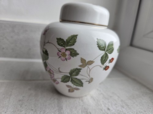 Wedgwood wild strawberry 10cm - strawberry,