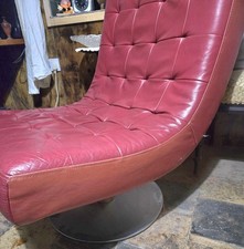 Retro Style Leather Lounge