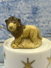 WADE WHIMSIES-Animal Figure-Set 4-LION-Dark Mane-1973-Collectible Miniature