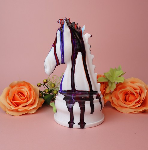 Oversized knight chess - oversized,