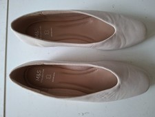 Marks and Spencer Ladies White Leather Ballerinas Shoes Size UK 6