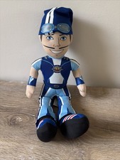 Sportacus from lazy town - sportacus,