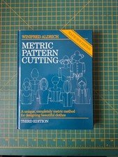 Metric Pattern Cutting - Third Edition - Winifred Aldrich - 1994