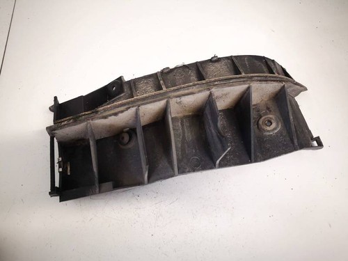 Audi 1998 bumper mounts - audi, a3
