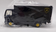 UK - Tomica Transporter