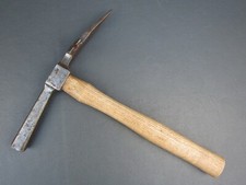 Vintage coach trimmers hammer