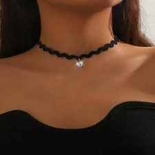 Choker Black Necklace Wavy