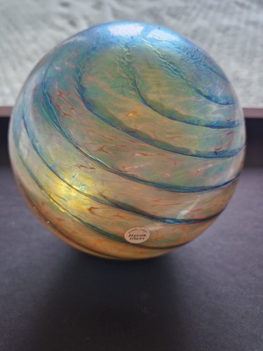 Heron glass green swirl - glass.,