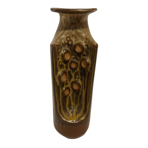 Shelf pottery brutalist - pottery,