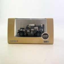 Oxford Military Diecast Metal 1:76 Scale Model Land River Defender Berlin Scheme