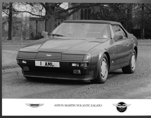 Aston martin volante zagato - v8,