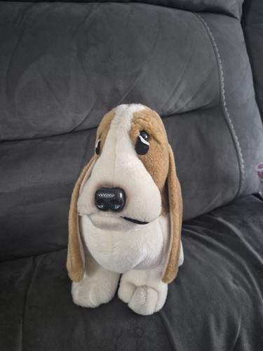 Vintage hush puppies plush - hush,