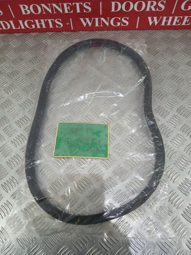 New genuine toyota aygo rear - new,