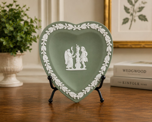 Wedgwood green jasperware - green,