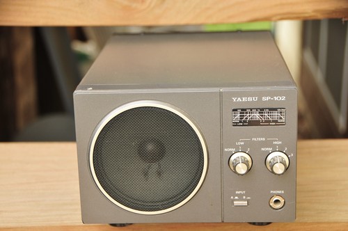 Yaesu 102 external speaker - yaesu,