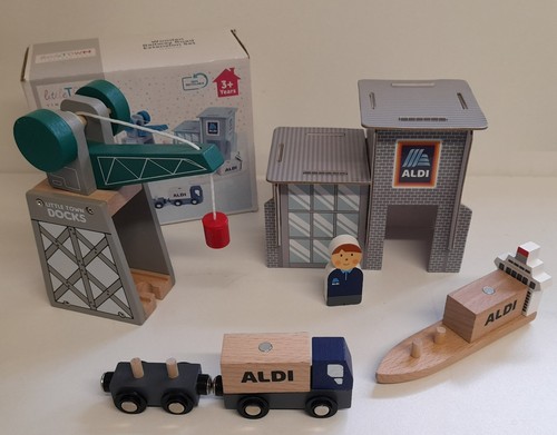 Aldi store crane truck ship - crane,