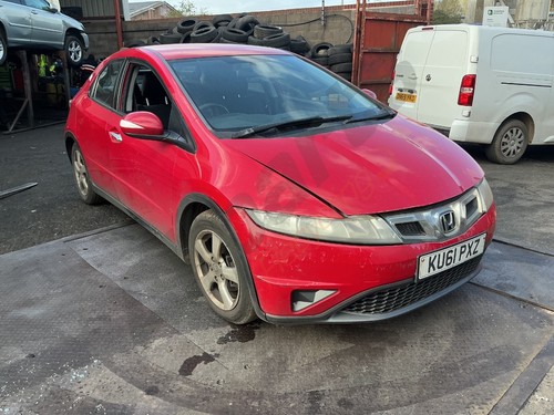 Honda civic mk8 2010 - se,