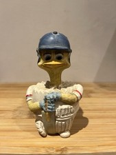 Eggbert and Friends  Leg